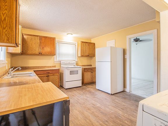 5th image of 2203 20th St