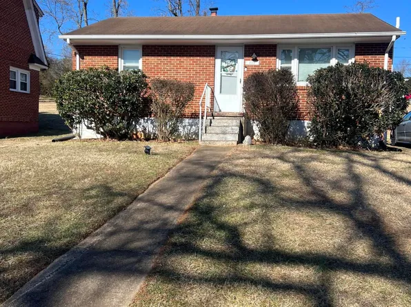 804 12th St, Altavista, VA 24517