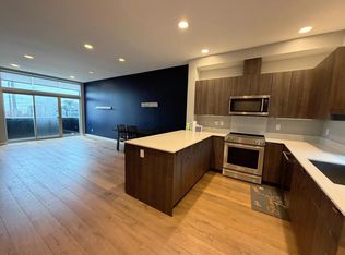 1404 NW 70th St, Seattle, WA 98117