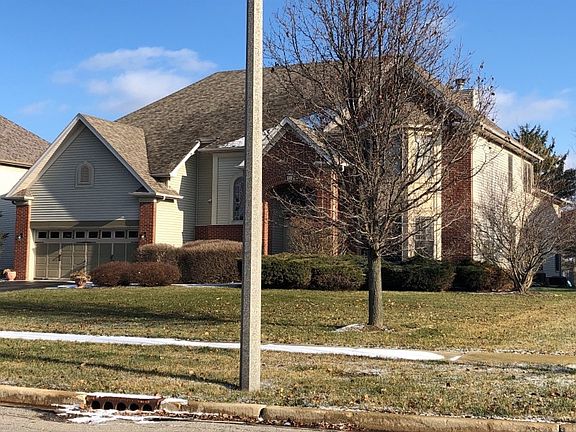 2nd image of 425 Pheasant Hill Dr