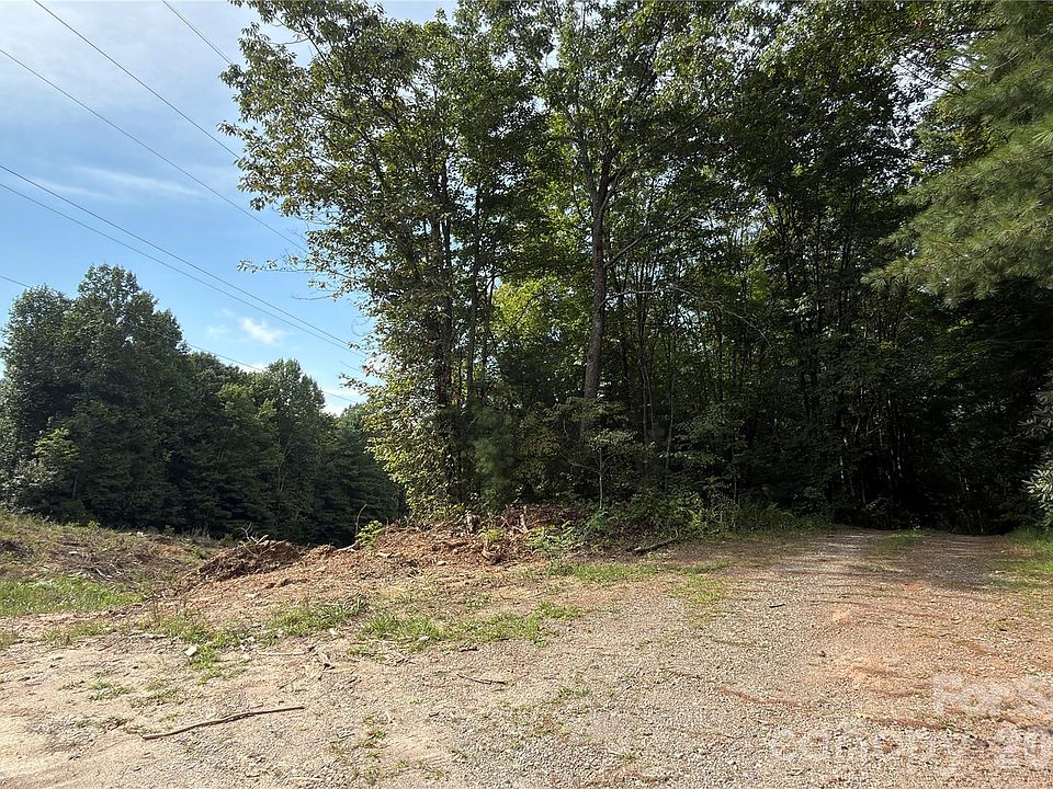 1st image of 1730 Fox Hollow Rd