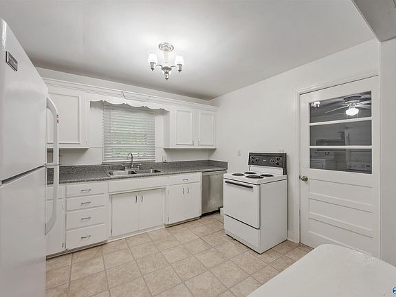 5th image of 4222 Nolen Ave SE