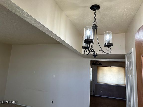5th image of 5608 Sarah Anne Ave