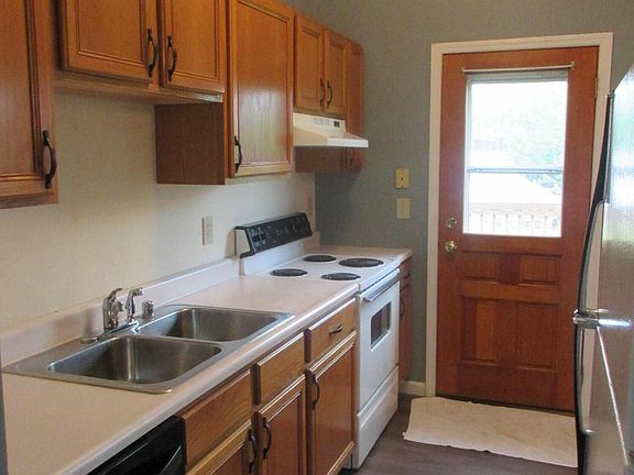 4th image of 1760 Apple Cider Dr