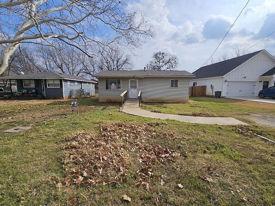 1st image of 536 N Bryant Ave