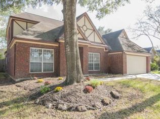 4743 Backenberry Dr, Friendswood, TX 77546