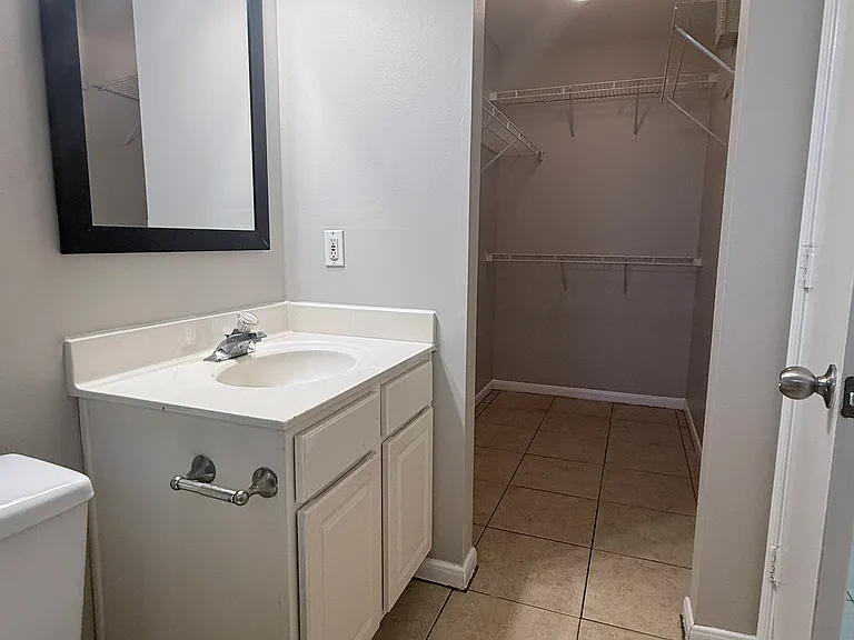 Primary Bathroom/Closet