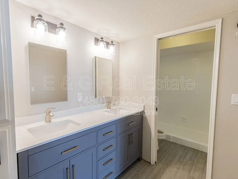 2908 E Avenida Olivos — Photo 15