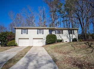 1836 Nottingham Dr, Birmingham, AL 35216