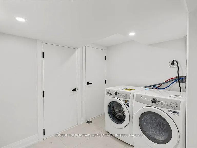 855 Garth St #LOWER — Photo 12