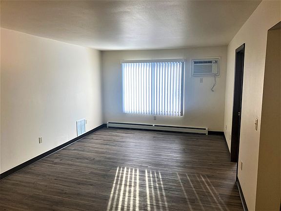 3rd image of 375 River St #5