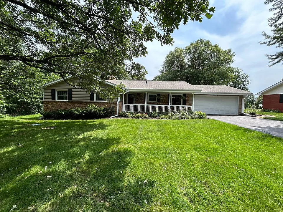 4545 Manchester Dr