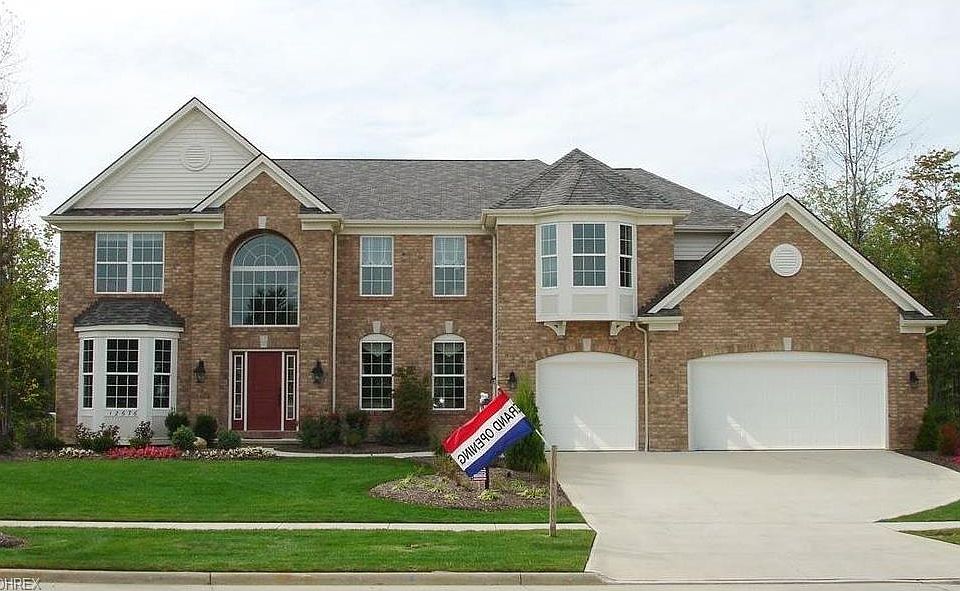 2nd image of 22416 Valleybrook Ln