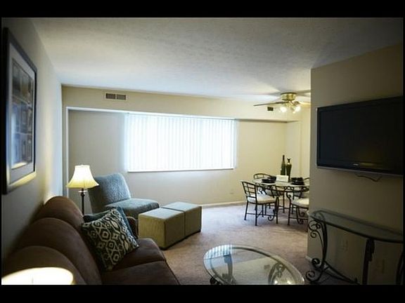5th image of 4210 Americana Dr #303