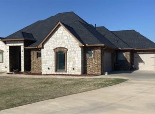 960 Rock Ridge Rd, Elgin, OK 73538