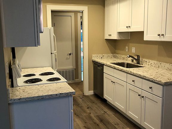 5th image of 6255 Hansen Dr