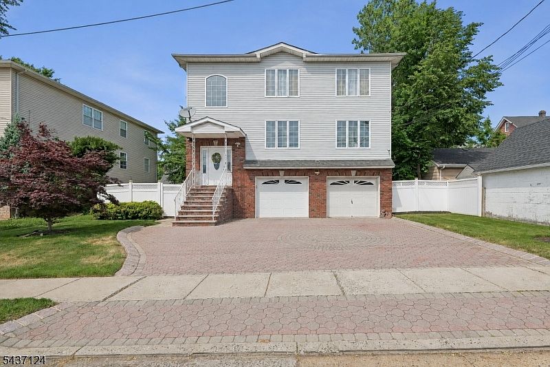 1st image of 1411 Mopsick Ave