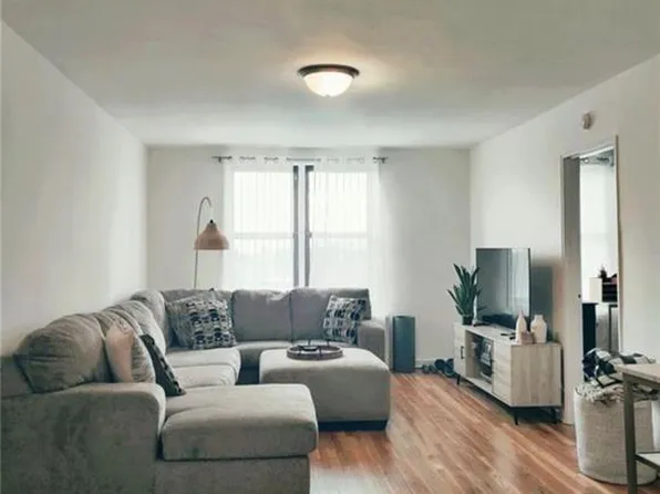 2475 E 11th St APT 6A, Brooklyn, NY 11235