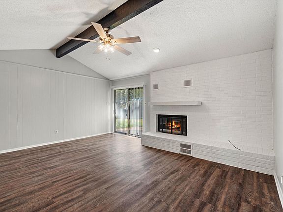 3rd image of 4203 Selina Ct