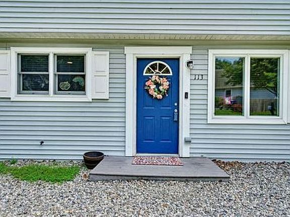 5th image of 113 Lindbergh Dr