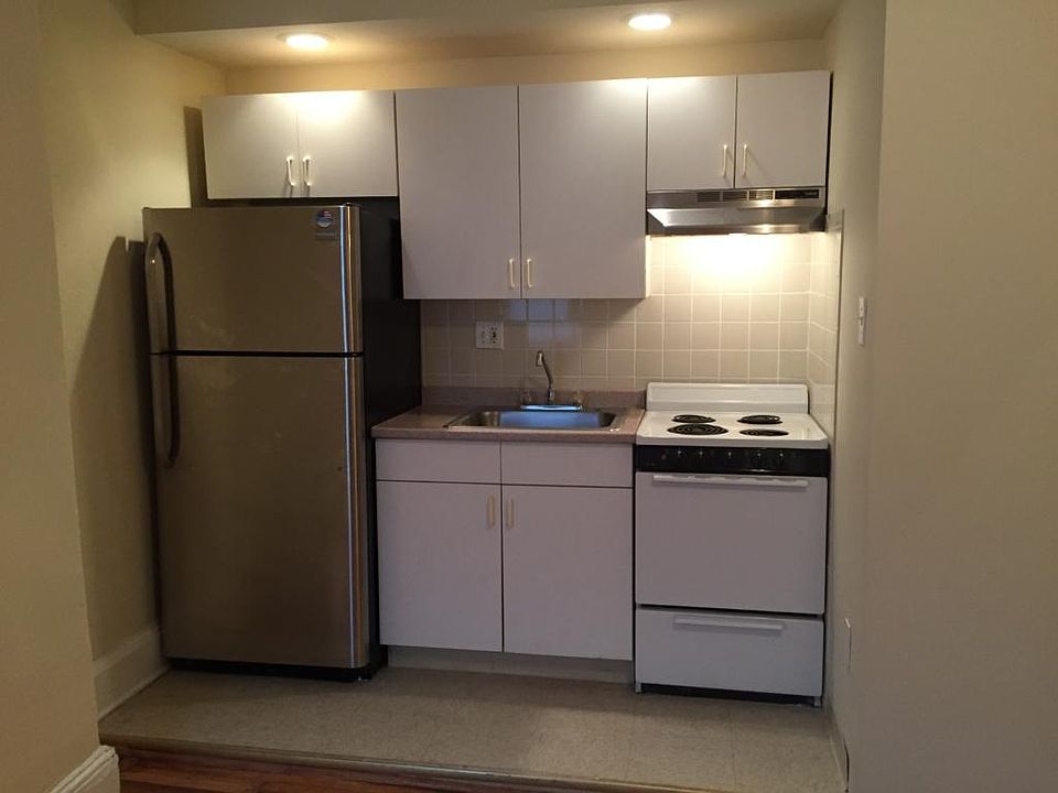1st image of 928 Pine St APT 12A
