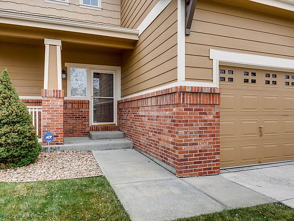 3rd image of 15924 Longford Dr