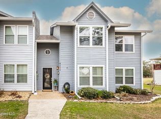 8119 Fairway Villa Dr, Gautier, MS 39553