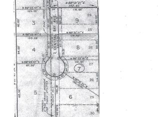 638 E Central Bay Ave, Holland, MI 49423