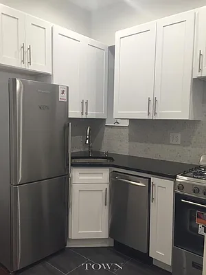 Rented by Town Residential | media 16