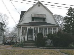 73 E 136th St, Riverdale, IL 60827