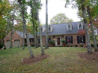 2195 Den Hill Rd, Christiansburg, VA 24073