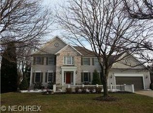 633 Red Rock Dr, Wadsworth, OH 44281
