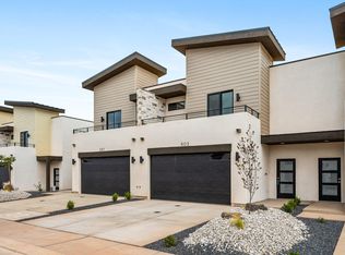 572 E Elmbrook Dr #27, Washington, UT 84780