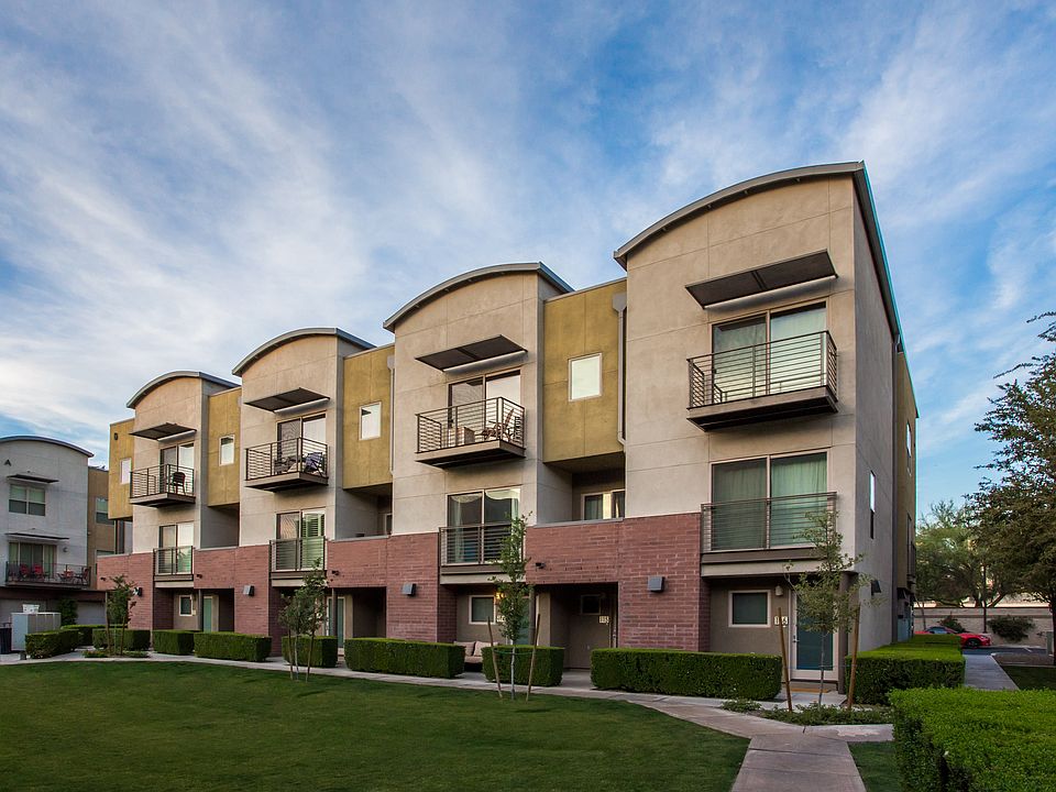 1st image of 525 W Lakeside Dr Unit 114