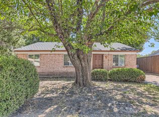 1018 S Murray St, McKinney, TX 75069