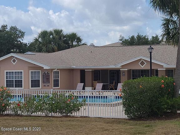 4th image of 1790 Rocky Wood Cir APT 205