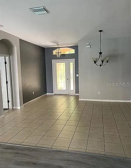 1427 Emerald Hill Way — Photo 4