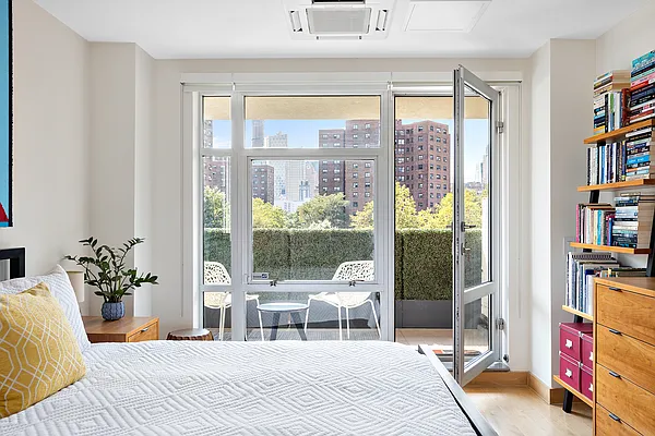 Sold by Compass | media 6