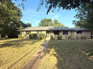 835 Hill City Dr, Duncanville, TX 75116