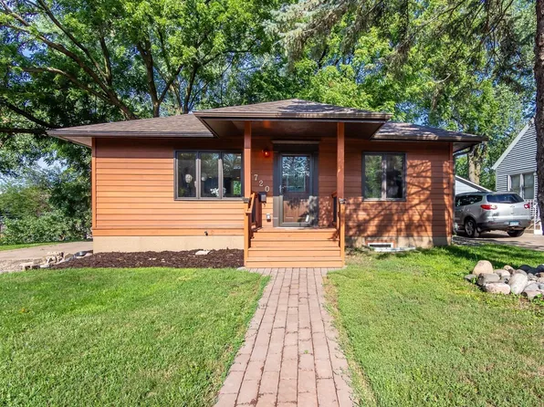 4720 Upland Crst NE, Columbia Heights, MN 55421