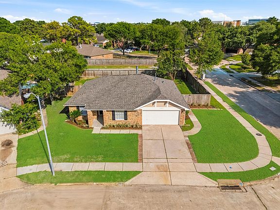 3rd image of 11014 Rippling Fields Ct