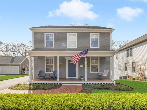 31 Sea Grass Way, North Kingstown, RI 02852