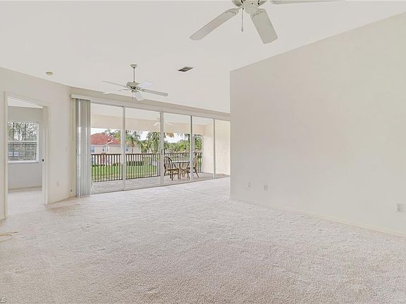 4th image of 7576 Oleander Gate Dr APT 201