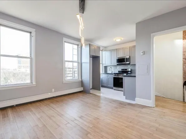 291 Forrest Street image 12 of 16