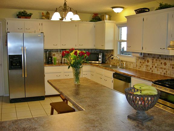 3rd image of 2529 Gallahadion Ct