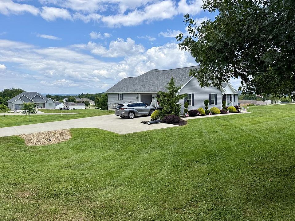 1st image of 97 Trinity Ln