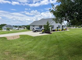97 Trinity Ln, Piketon, OH 45661
