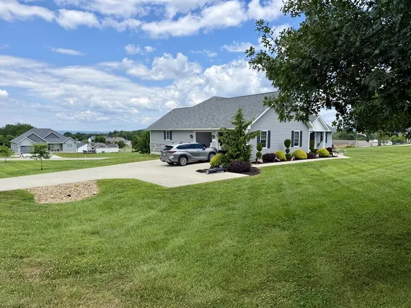 97 Trinity Ln, Piketon, OH 45661