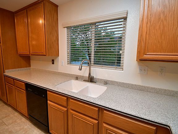 5th image of 11227 Andreola Ct
