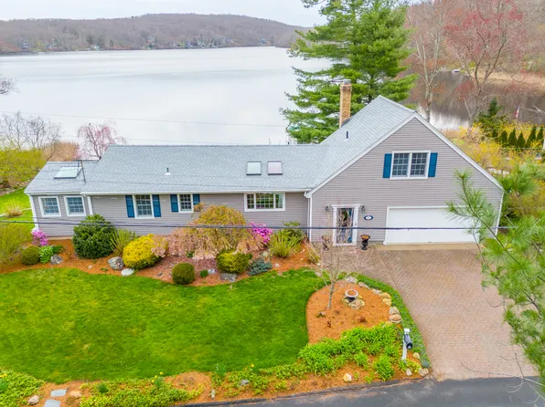 13 Lynwood Drive, Vernon, CT 06066